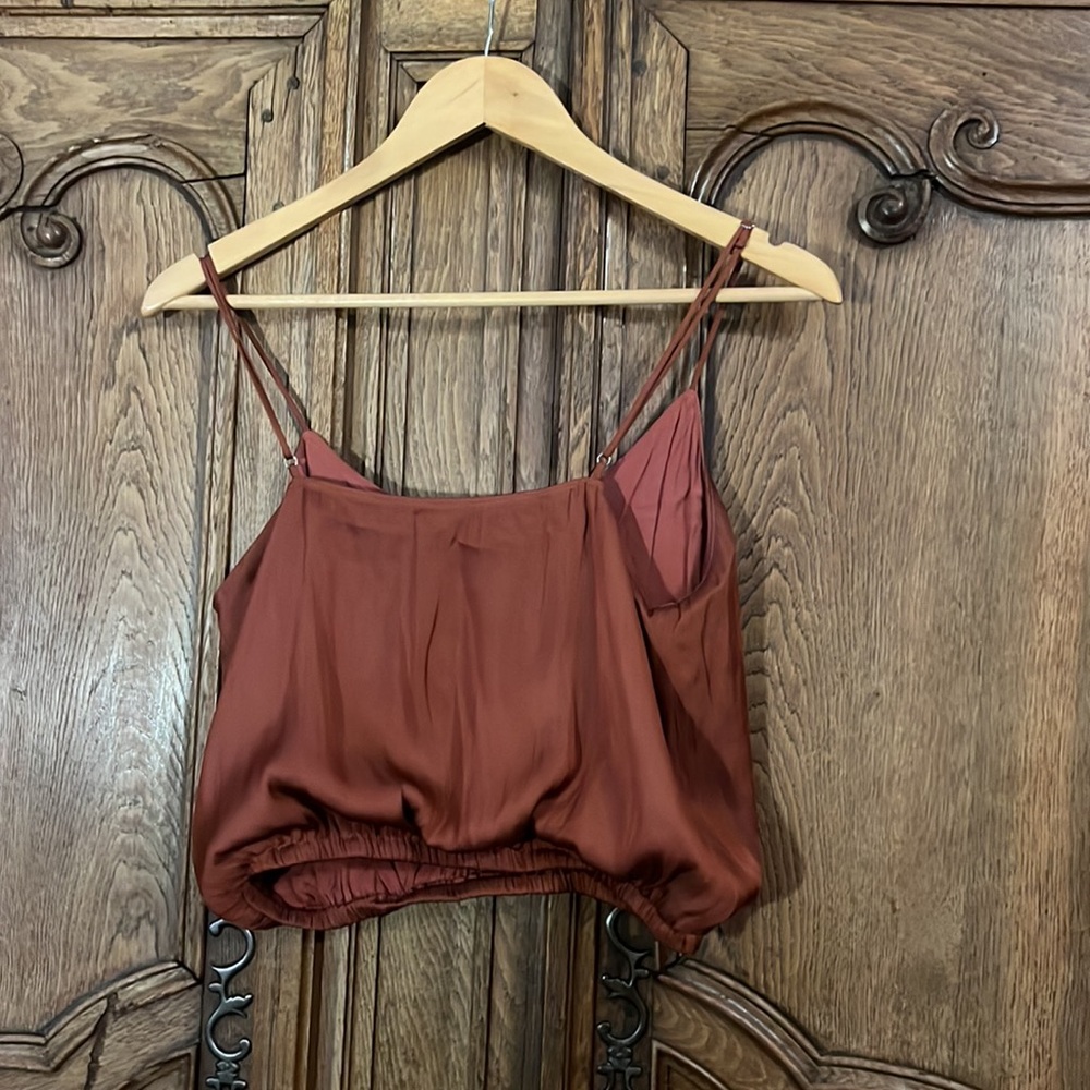 Reset Crop Top - Picture 8 of 10
